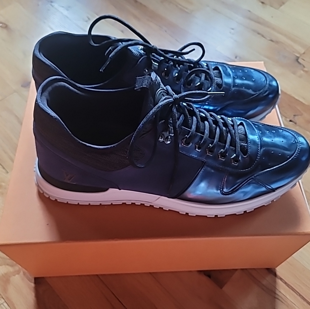 Rare Louis Vuitton Blue Metallic Size 10.5 Trainer Sneakers - Picture 4 of 7